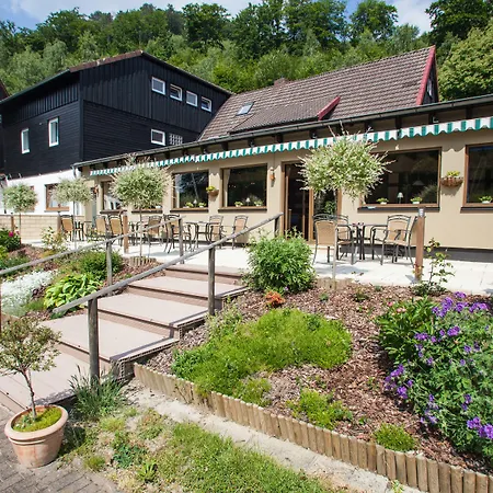 Im Tannengrund Hotell