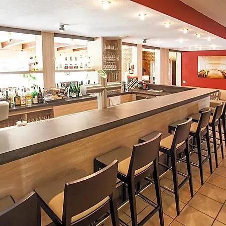 Hotel Im Tannengrund 3*