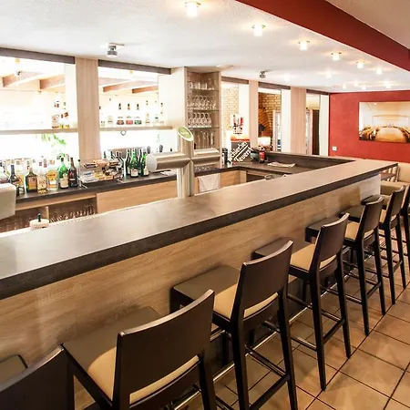 Otel Im Tannengrund 3*