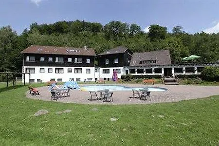 Im Tannengrund Otel 3*